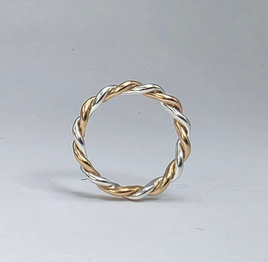 Two-toned smooth silver twist ring 2/16" wide